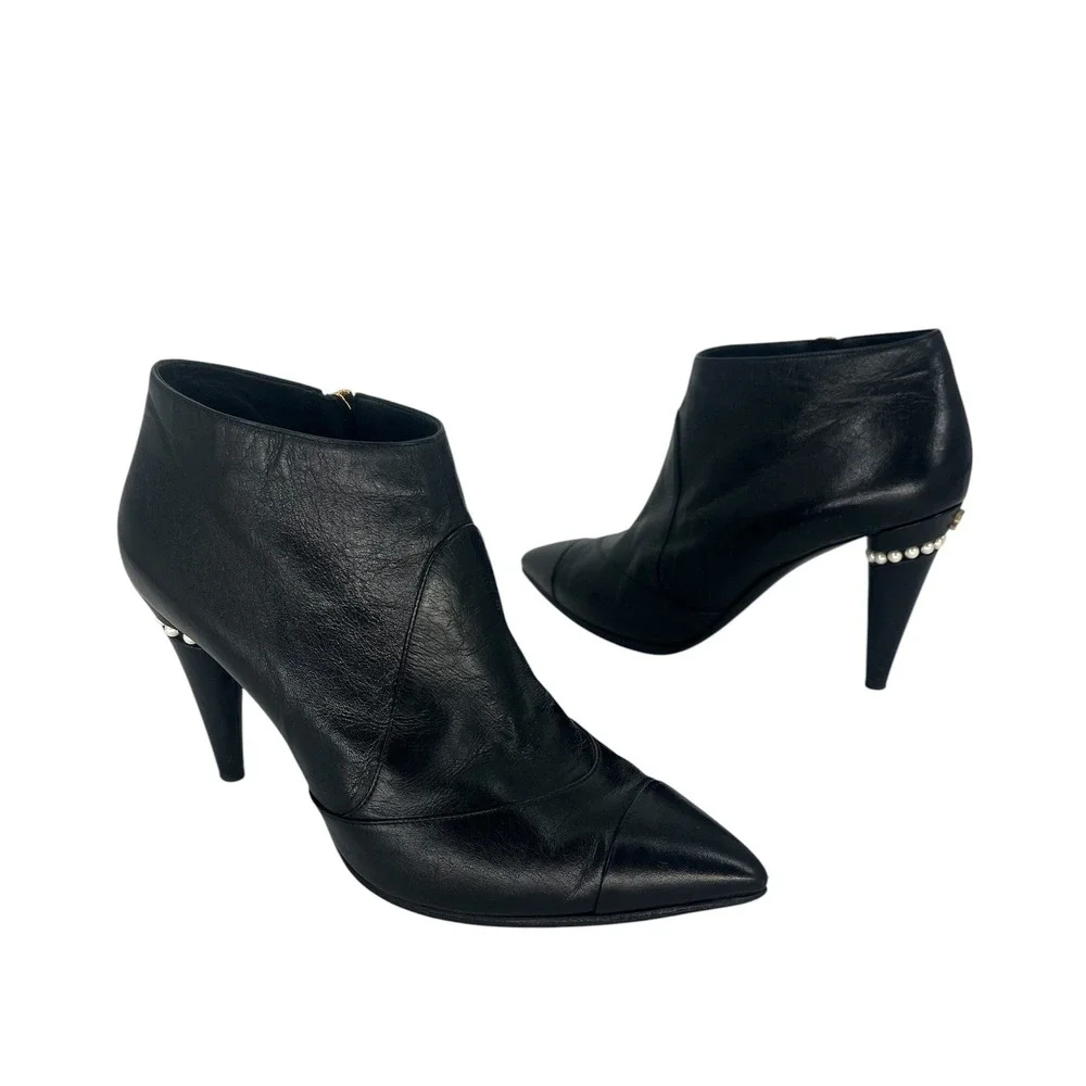 Chanel Pearl‎ CC Cone Heel Ankle Boots Black Leather Pointed Toe Size 39.5